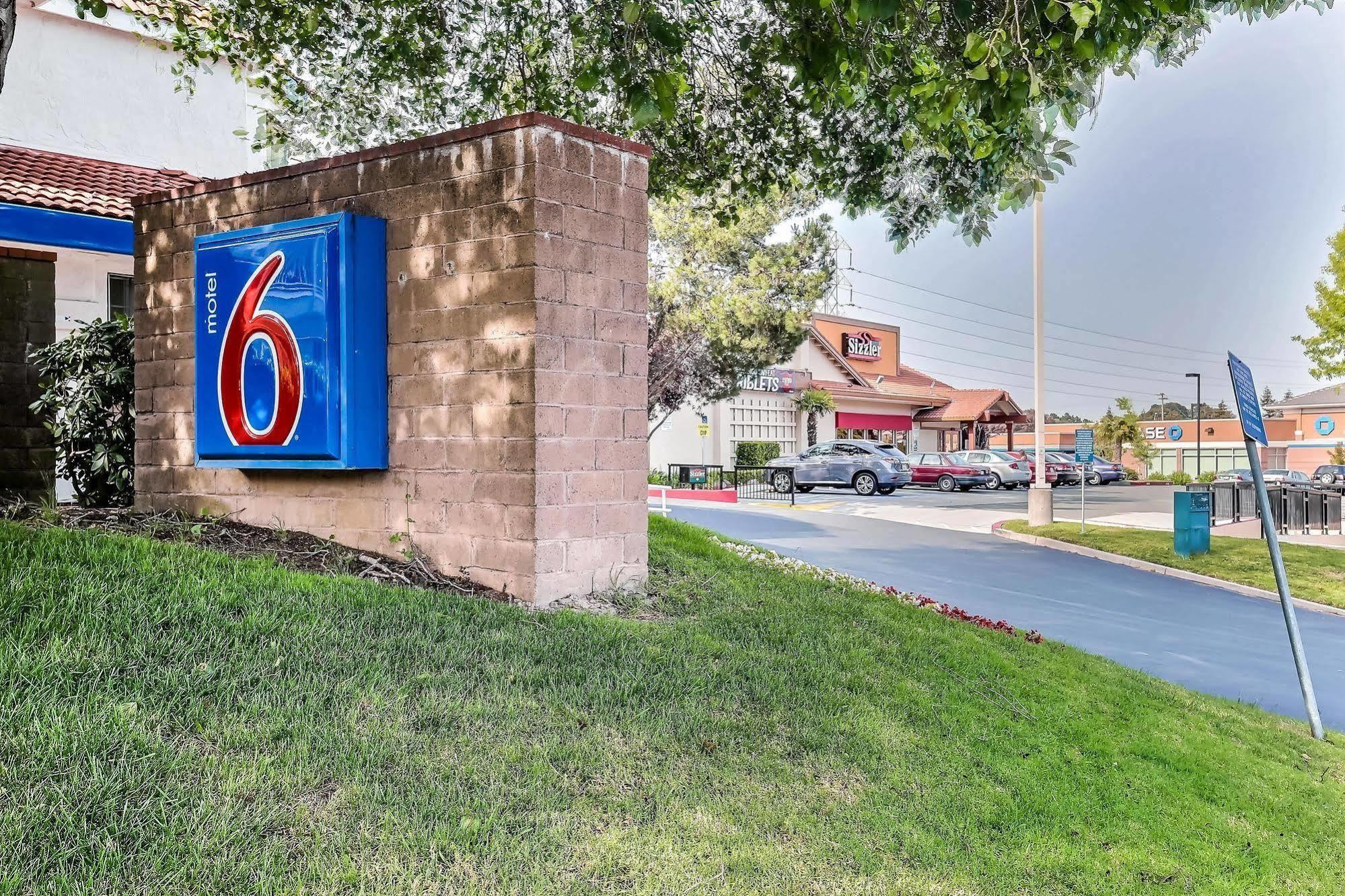 Motel 6-Pinole, Ca Dış mekan fotoğraf